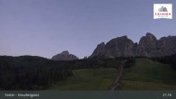 Archiv Foto Webcam Kreuzbergpass nahe Sexten 02:00
