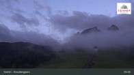 Archiv Foto Webcam Kreuzbergpass nahe Sexten 04:00