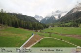 Archived image Webcam Family Resort Rainer, South Tyrol 05:00