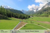 Archived image Webcam Family Resort Rainer, South Tyrol 09:00