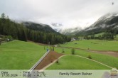 Archived image Webcam Family Resort Rainer, South Tyrol 07:00