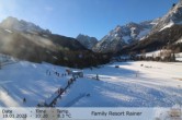 Archived image Webcam Family Resort Rainer, South Tyrol 09:00