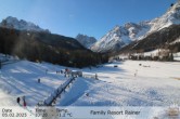 Archived image Webcam Family Resort Rainer, South Tyrol 09:00