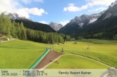 Archived image Webcam Family Resort Rainer, South Tyrol 17:00