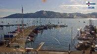Archived image Webcam Attersee: View at Union Yacht Club 06:00