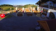 Archiv Foto Webcam Dreiländereck in der Region Villach: Bergrestaurant 06:00