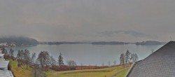 Archiv Foto Webcam Faaker See, Blickrichtung Süden 13:00