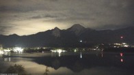 Archiv Foto Webcam Faaker See, Blickrichtung Mittagskogel 23:00