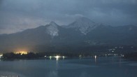 Archiv Foto Webcam Faaker See, Blickrichtung Mittagskogel 03:00