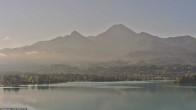 Archiv Foto Webcam Faaker See, Blickrichtung Mittagskogel 08:00