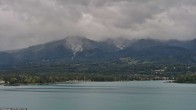 Archiv Foto Webcam Faaker See, Blickrichtung Mittagskogel 17:00