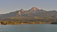 Archiv Foto Webcam Faaker See, Blickrichtung Mittagskogel 17:00