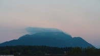 Archived image Webcam Faaker See lake and Villacher Alpe 05:00