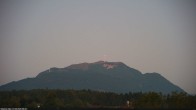Archived image Webcam Faaker See lake and Villacher Alpe 05:00