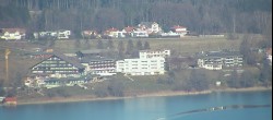 Archived image Webcam Hotel Karnerhof at Faaker See lake 13:00