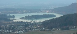 Archiv Foto Webcam Faakersee südlich von Villach 17:00