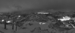 Archived image Webcam Nassfeld: Panorama view Gartnerkofel 05:00