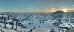 Archiv Foto Webcam Nassfeld: Panoramablick vom Gartnerkofel 17:00