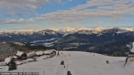 Archiv Foto Webcam Gerlitzen Gipfel: Bergstation 8er Carving Jet 09:00