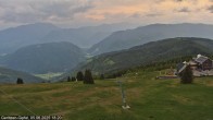 Archiv Foto Webcam Gerlitzen-Gipfel - Alpengasthof 17:00