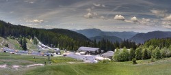 Archiv Foto Webcam Kanzelhöhe-Mittelstation 11:00