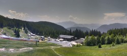 Archiv Foto Webcam Kanzelhöhe-Mittelstation 13:00