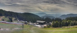 Archiv Foto Webcam Kanzelhöhe-Mittelstation 13:00