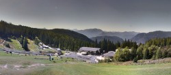 Archived image Webcam Middle station Kanzelhöhe, skiresort Gerlitzen 11:00