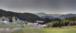 Archived image Webcam Middle station Kanzelhöhe, skiresort Gerlitzen 13:00