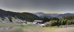 Archiv Foto Webcam Kanzelhöhe-Mittelstation 11:00