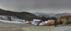 Archived image Webcam Middle station Kanzelhöhe, skiresort Gerlitzen 05:00