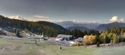Archived image Webcam Middle station Kanzelhöhe, skiresort Gerlitzen 09:00