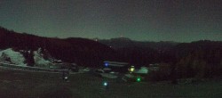 Archived image Webcam Middle station Kanzelhöhe, skiresort Gerlitzen 23:00