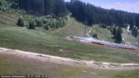 Archiv Foto Webcam Kanzelhöhe: Schirmbar und Sonnenarena 13:00
