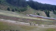 Archiv Foto Webcam Kanzelhöhe: Schirmbar und Sonnenarena 11:00