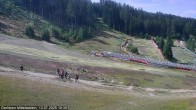Archiv Foto Webcam Kanzelhöhe: Schirmbar und Sonnenarena 09:00