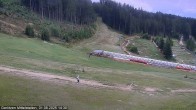 Archiv Foto Webcam Kanzelhöhe: Schirmbar und Sonnenarena 13:00