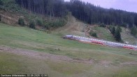 Archiv Foto Webcam Kanzelhöhe: Schirmbar und Sonnenarena 11:00