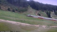 Archiv Foto Webcam Kanzelhöhe: Schirmbar und Sonnenarena 11:00