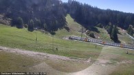 Archiv Foto Webcam Kanzelhöhe: Schirmbar und Sonnenarena 11:00