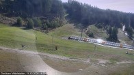 Archiv Foto Webcam Kanzelhöhe: Schirmbar und Sonnenarena 13:00