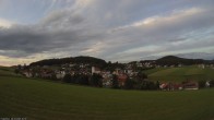 Archiv Foto Webcam Hollenthon (Niederösterreich) 19:00