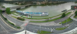 Archived image Webcam Linz: Generali building at the Danube 06:00