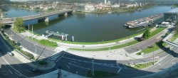 Archiv Foto Webcam Linz: Donaulände und Nibelungenbrücke 04:00