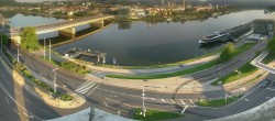 Archived image Webcam Linz: Generali building at the Danube 06:00