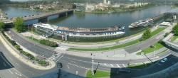 Archiv Foto Webcam Linz: Donaulände und Nibelungenbrücke 11:00