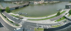Archiv Foto Webcam Linz: Donaulände und Nibelungenbrücke 11:00