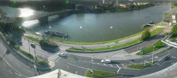 Archiv Foto Webcam Linz: Donaulände und Nibelungenbrücke 17:00