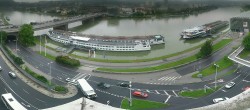 Archiv Foto Webcam Linz: Donaulände und Nibelungenbrücke 08:00