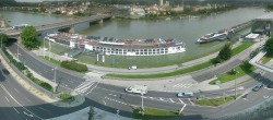 Archiv Foto Webcam Linz: Donaulände und Nibelungenbrücke 09:00